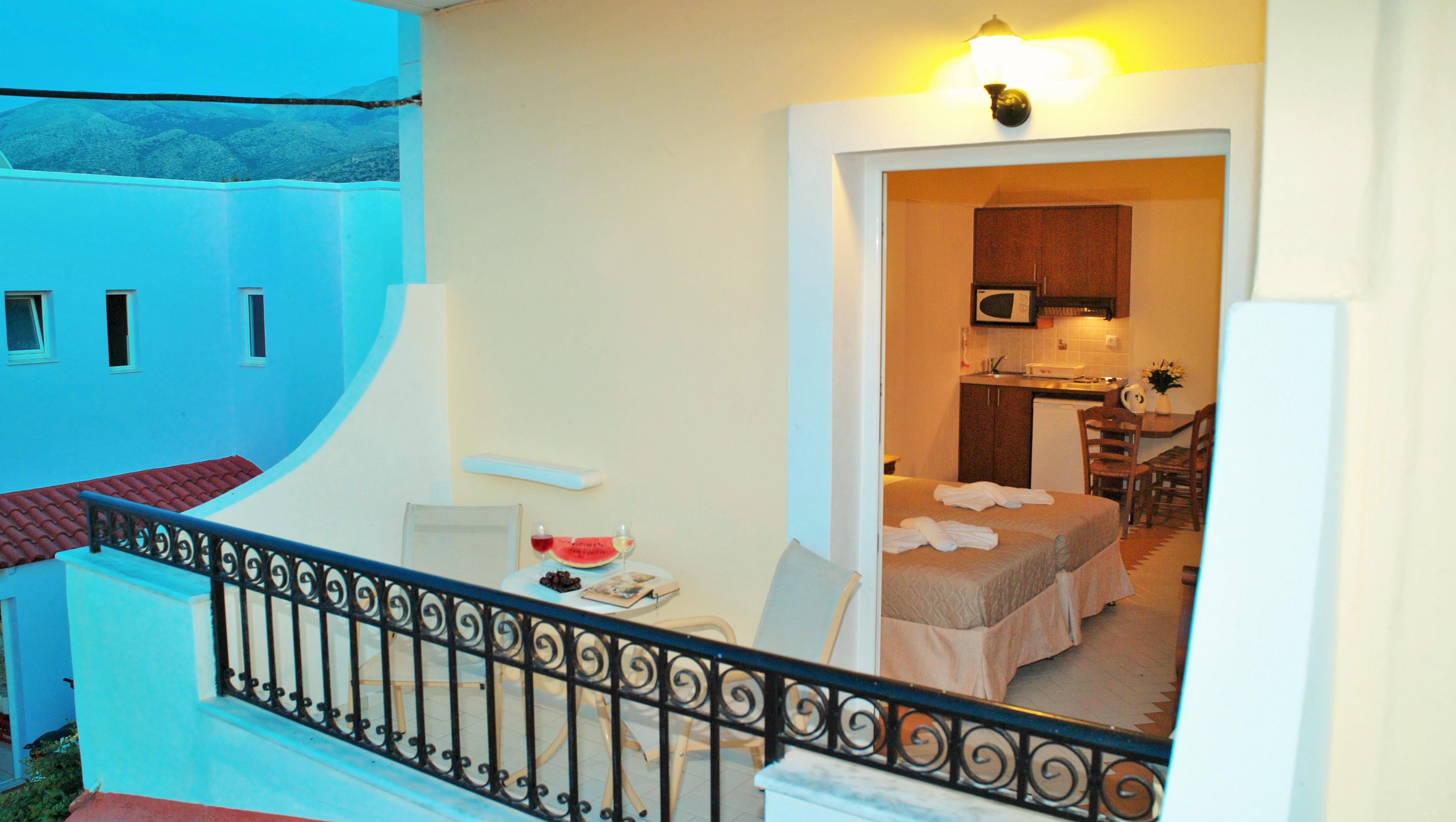 Camelot Royal Beds By Estia Aparthotel Σταλίδα Εξωτερικό φωτογραφία