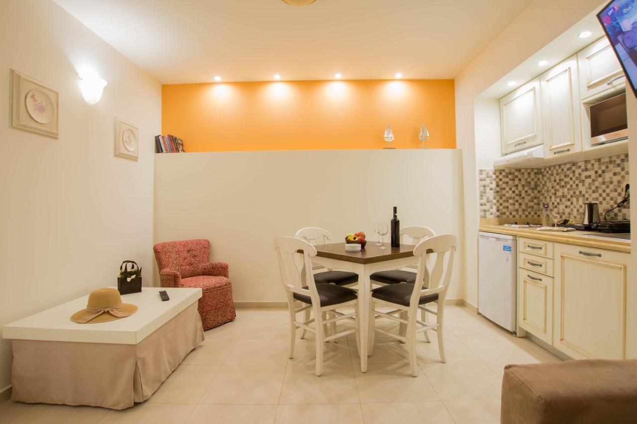 Camelot Royal Beds By Estia Aparthotel Σταλίδα Εξωτερικό φωτογραφία